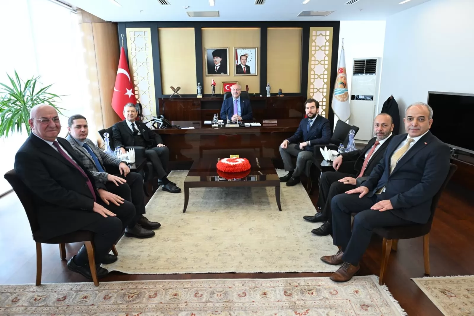 DENİZLİ OSB YÖNETİMİNDEN DENİZLİ VALİSİ YAVUZ SELİM KÖŞGER’E ZİYARET