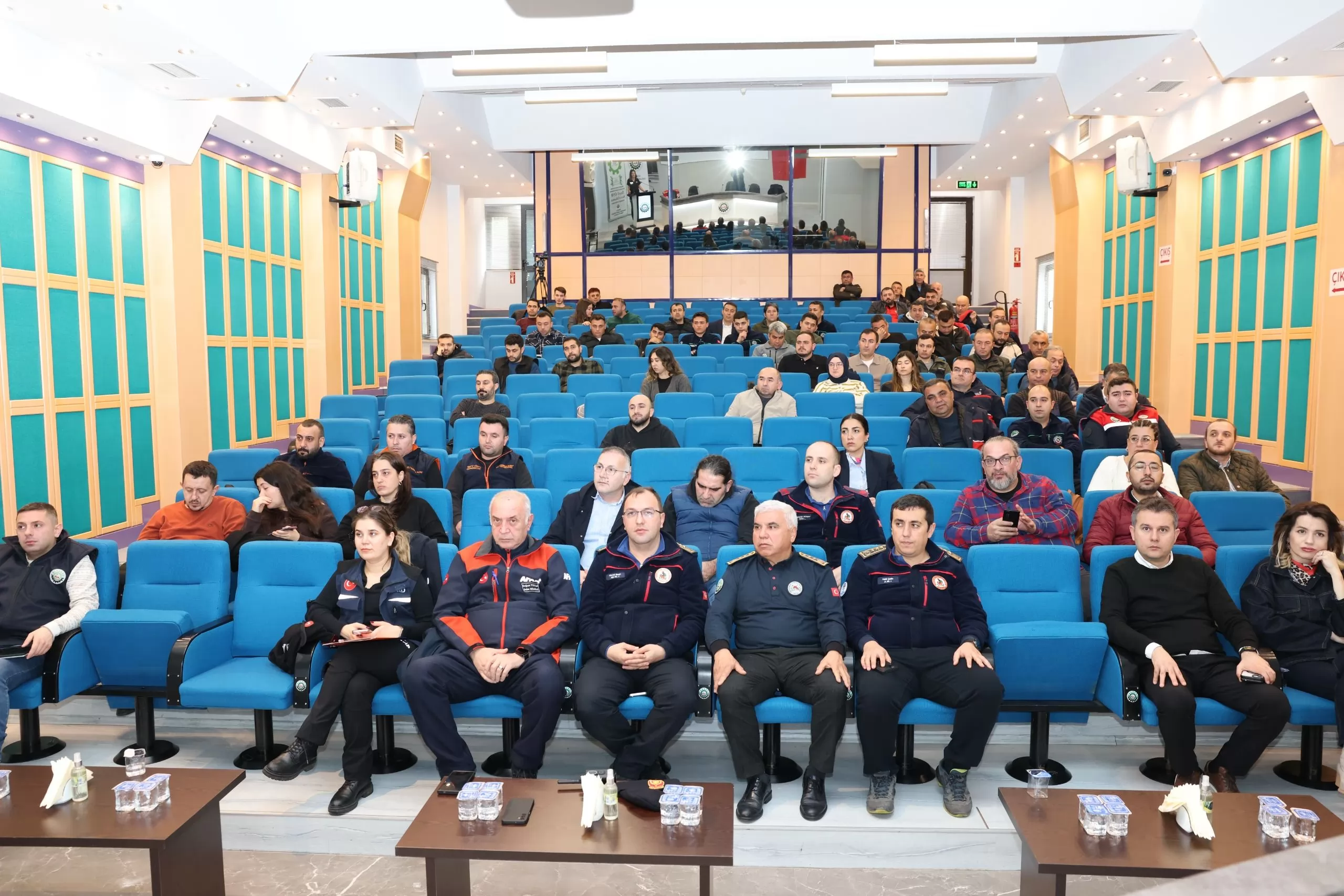 DENİZLİ OSB’DE SİVİL SAVUNMA VE AFET EĞİTİMLERİ DÜZENLENDİ