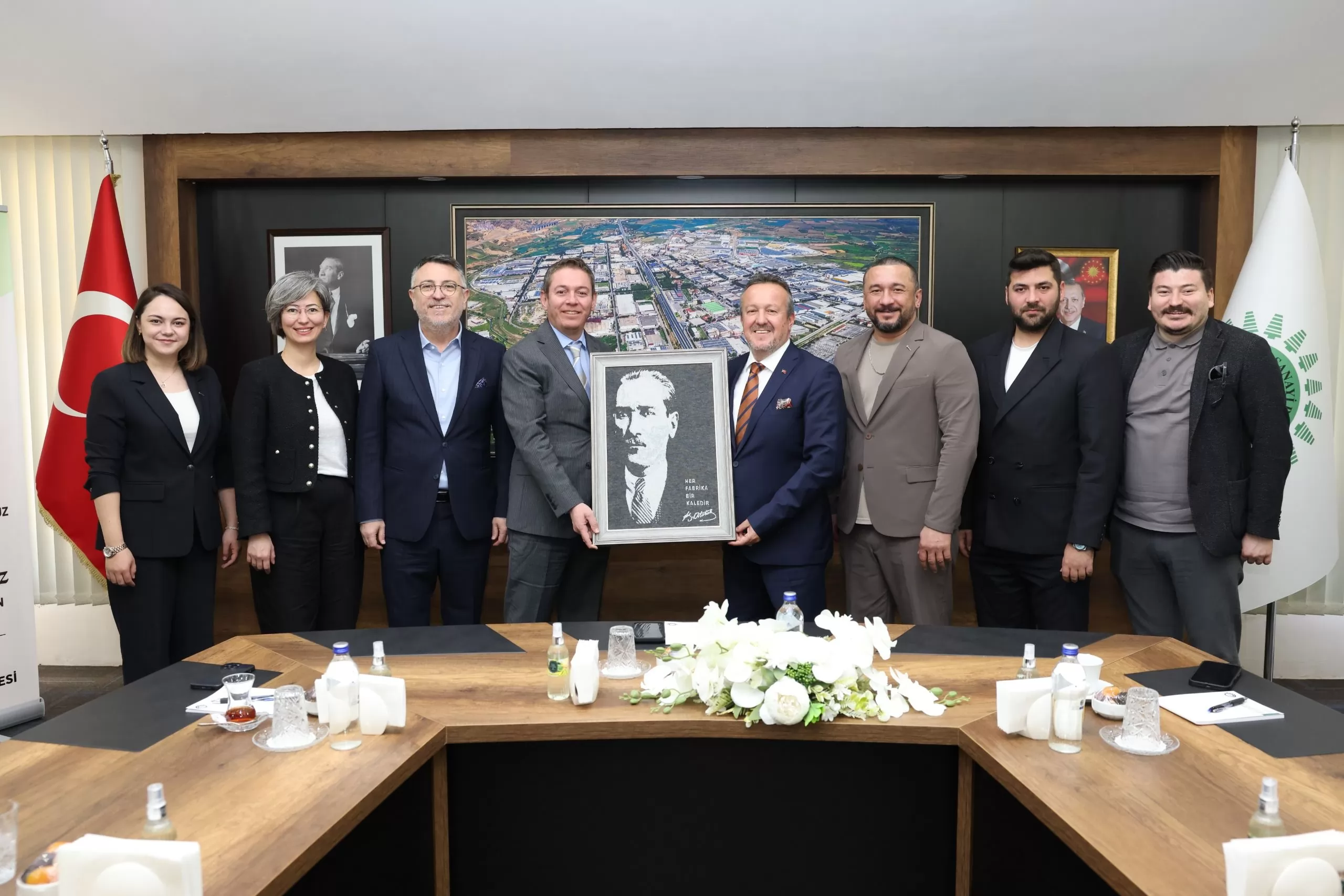 DETGİS’TEN DENİZLİ OSB YÖNETİMİNE TEBRİK ZİYARETİ