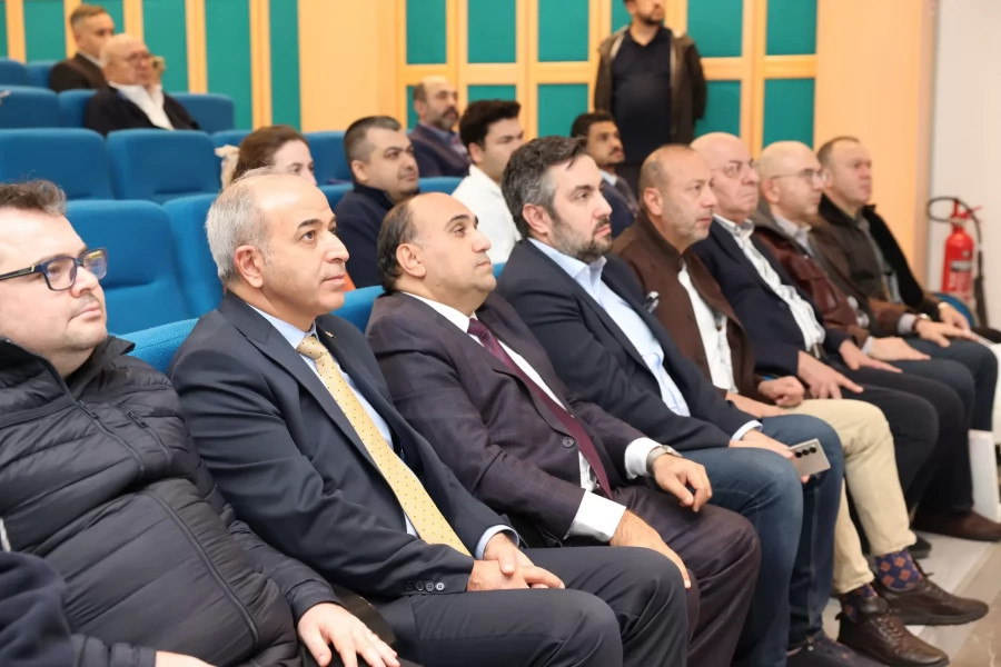 DENİZLİ OSB’DE SANAYİCİYİ GELECEĞE HAZIRLAYAN EKONOMİ VE STRATEJİ BULUŞMASI