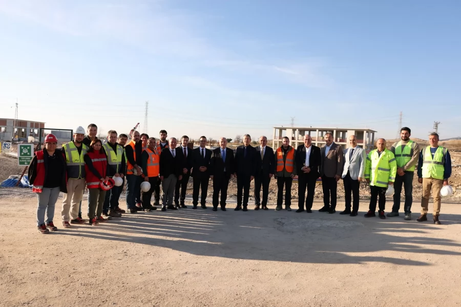 DENİZLİ VALİSİ, DENİZLİ OSB YENİ ARITMA TESİSİ ŞANTİYESİNDE İNCELEMELERDE BULUNDU