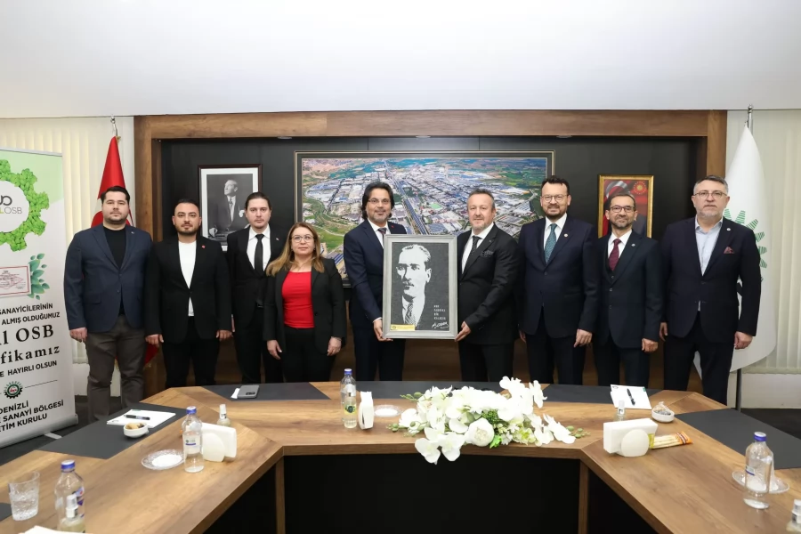 DENİZLİ MİLLETVEKİLLERİ VE İL BAŞKANINDAN DENİZLİ OSB YÖNETİMİNE ZİYARET