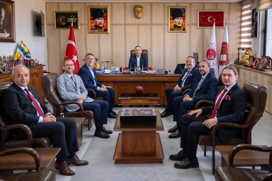 DENİZLİ OSB YÖNETİMİNDEN DENİZLİ CUMHURİYET BAŞSAVCISINA HAYIRLI OLSUN ZİYARETİ